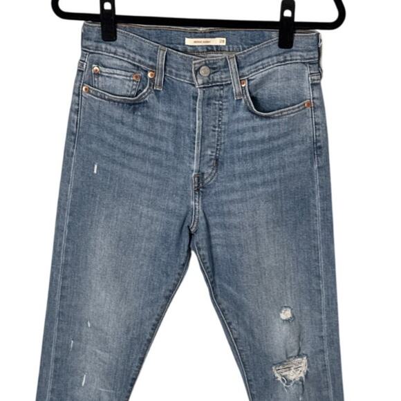Levi's Womens Wedgie Skinny Jeans Distressed Light Wash Raw Hem Size 28 - Picture 10 of 12